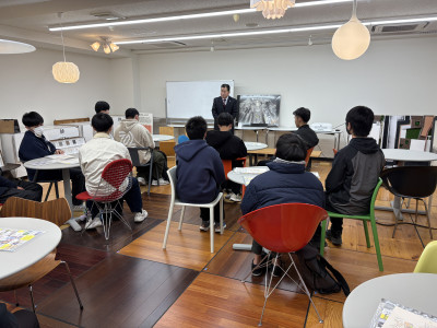 20251212_015659885_iOS