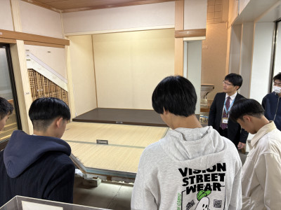 20251212_022854523_iOS